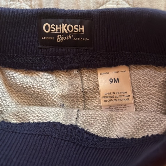 NWT OshKosh Infant Shorts - Picture 3 of 4